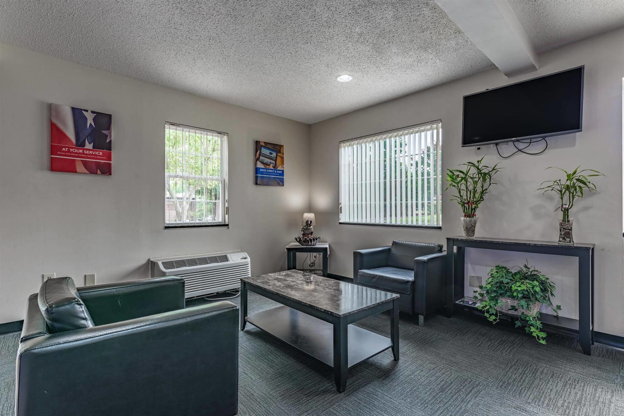 Motel 6-Charlotte, Nc - University エクステリア 写真