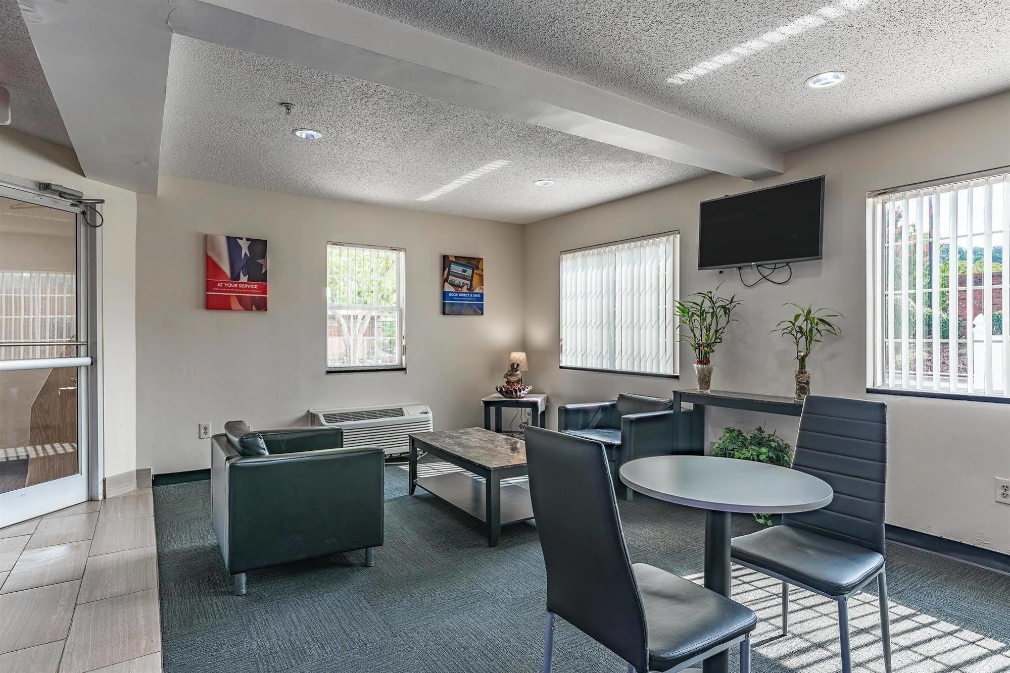 Motel 6-Charlotte, Nc - University エクステリア 写真